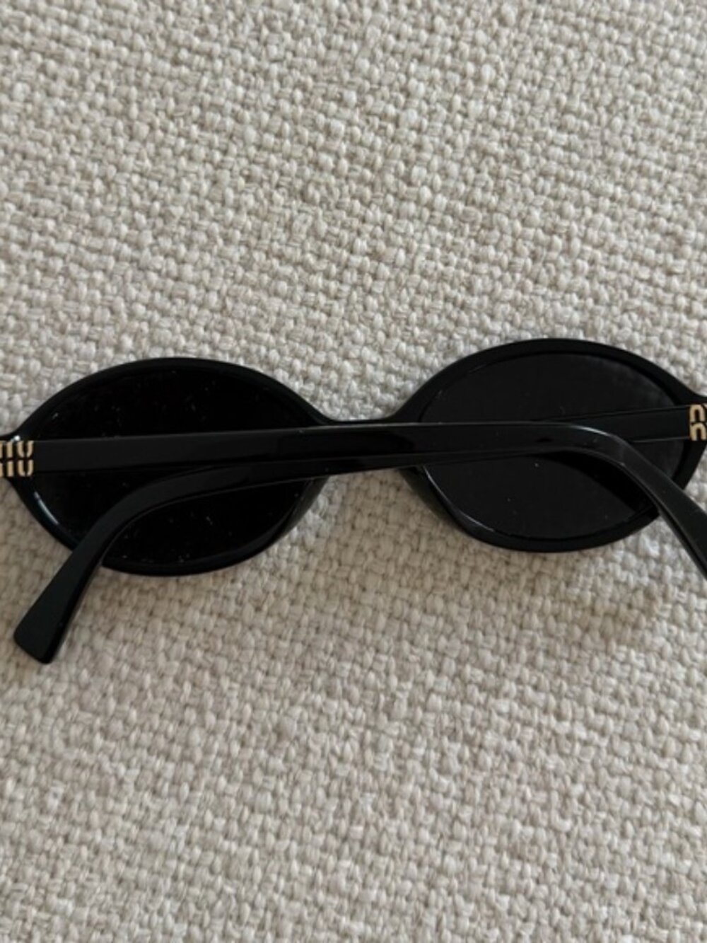 Miu Miu Black Sunglasses with Pink Velvet Case - Picture 6 of 10
